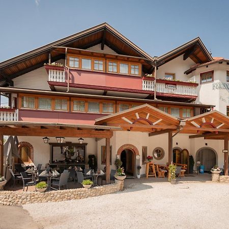 Seegasthof Katschnig Gmbh Unterburg am Klopeiner See Екстер'єр фото
